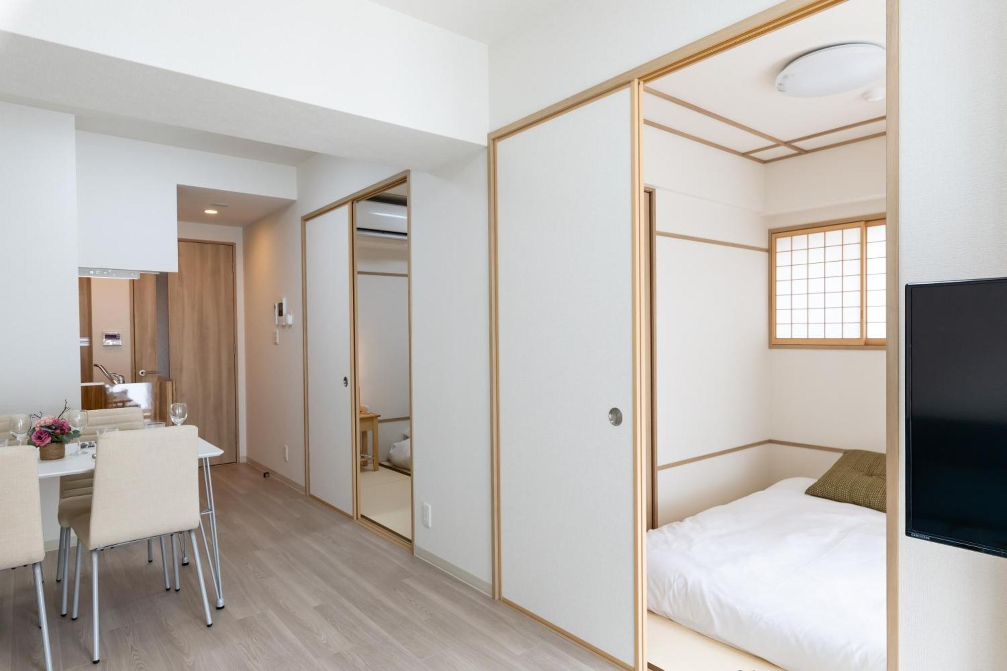 H2H Shinsaibashi Lejlighed Osaka Eksteriør billede